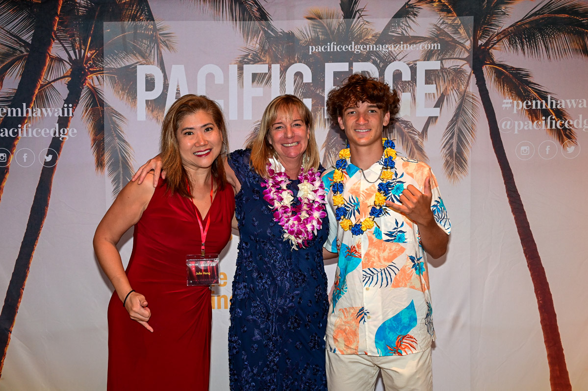 Pacific Edge0124